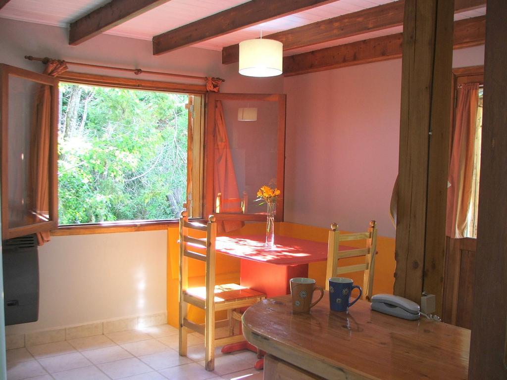 Cabanas Los Teros Hotell El Bolsón Rum bild